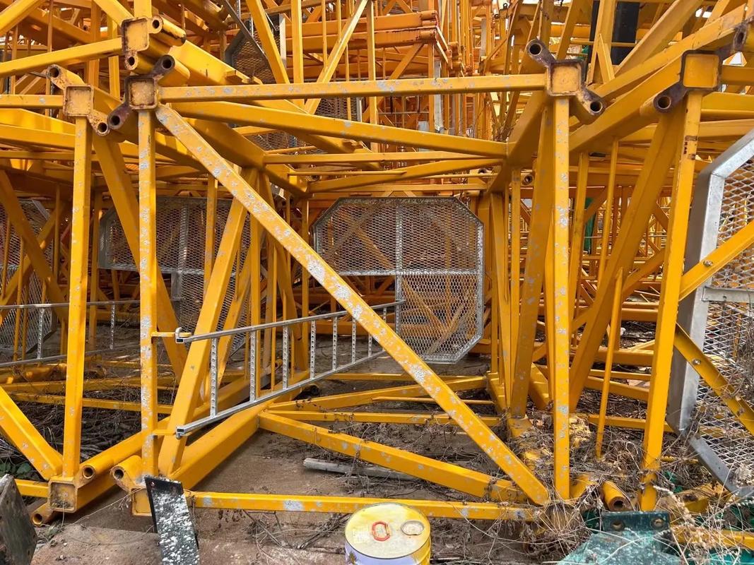 #起重機械設(shè)備 #塔機租賃 中聯(lián)新款5610標準節(jié),只用一次